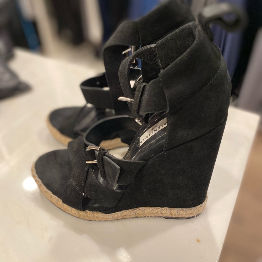 100% authentic Balenciaga wedges . Size 39